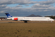 SAS - Scandinavian Airlines McDonnell Douglas MD-82 (LN-ROX) at  Salzburg - W. A. Mozart, Austria