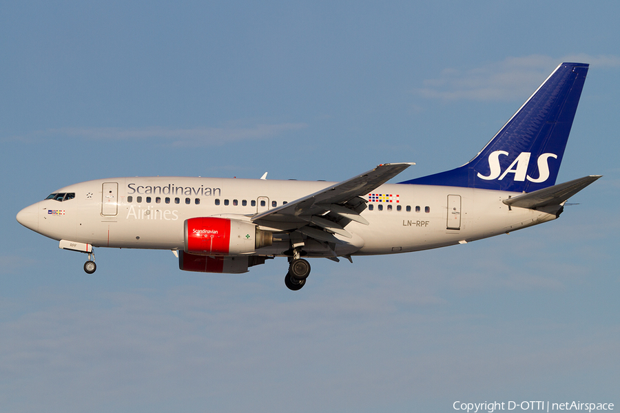 SAS - Scandinavian Airlines Boeing 737-683 (LN-RPF) | Photo 513996