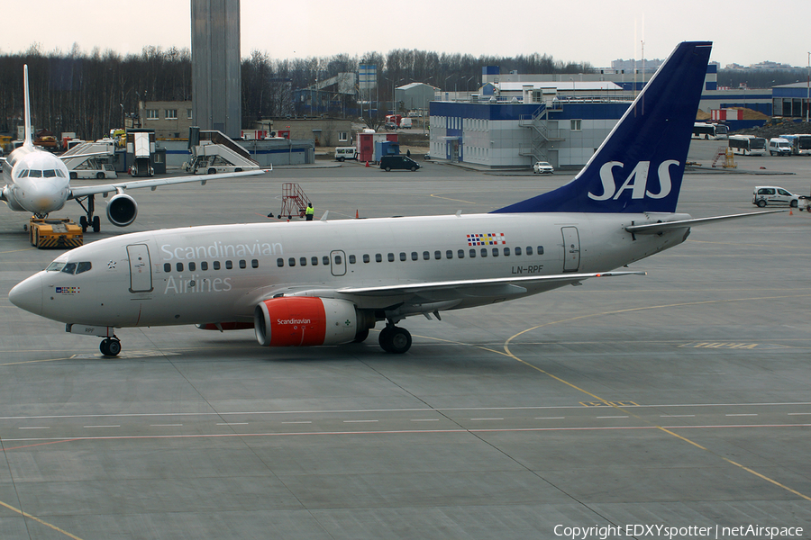 SAS - Scandinavian Airlines Boeing 737-683 (LN-RPF) | Photo 346438