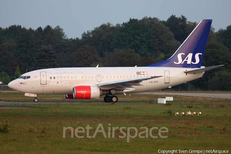 SAS - Scandinavian Airlines Boeing 737-683 (LN-RPF) | Photo 70641