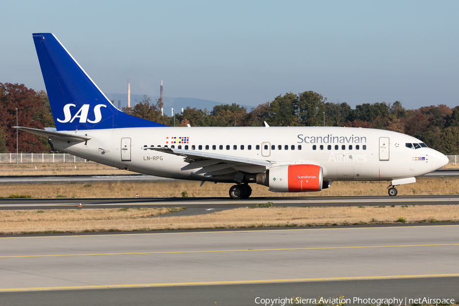 SAS - Scandinavian Airlines Boeing 737-683 (LN-RPG) | Photo 327478