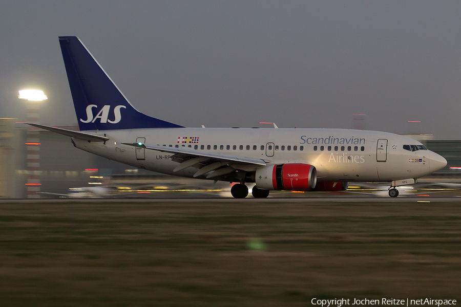 SAS - Scandinavian Airlines Boeing 737-683 (LN-RPG) | Photo 150234