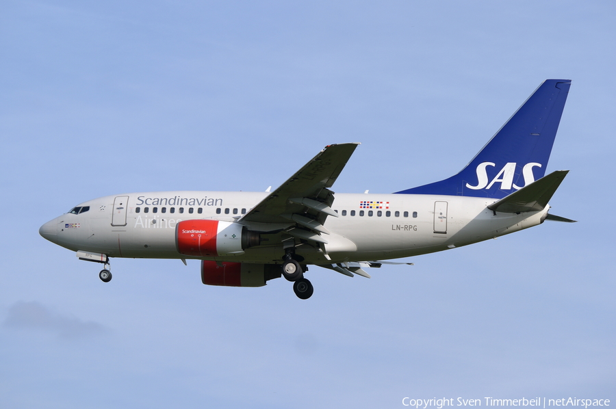 SAS - Scandinavian Airlines Boeing 737-683 (LN-RPG) | Photo 102857