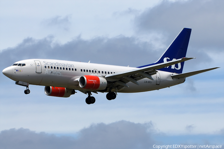 SAS - Scandinavian Airlines Boeing 737-783 (LN-RPJ) | Photo 275505