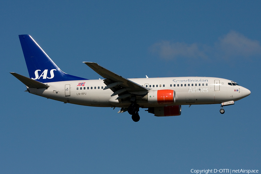 SAS - Scandinavian Airlines Boeing 737-783 (LN-RPJ) | Photo 269736
