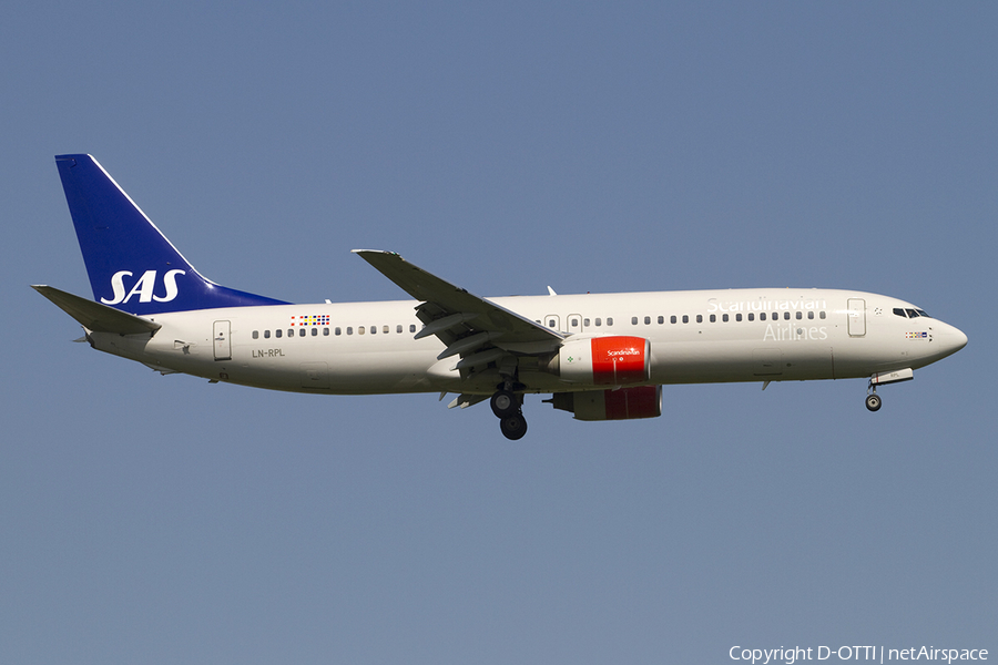 SAS - Scandinavian Airlines Boeing 737-883 (LN-RPL) | Photo 348427