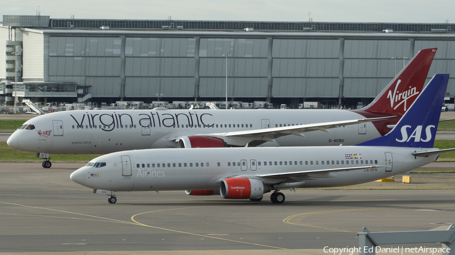 SAS - Scandinavian Airlines Boeing 737-883 (LN-RPN) | Photo 149417