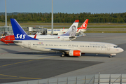 SAS - Scandinavian Airlines Boeing 737-883 (LN-RPN) at  Oslo - Gardermoen, Norway