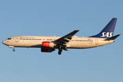 SAS - Scandinavian Airlines Boeing 737-883 (LN-RPO) at  London - Heathrow, United Kingdom