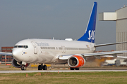 SAS - Scandinavian Airlines Boeing 737-883 (LN-RPO) at  London - Heathrow, United Kingdom