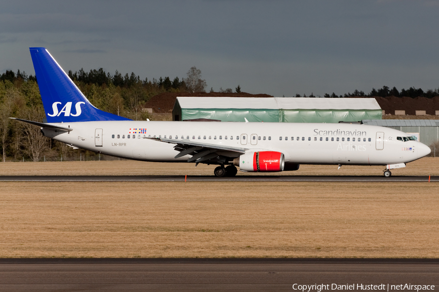 SAS - Scandinavian Airlines Boeing 737-883 (LN-RPR) | Photo 421646