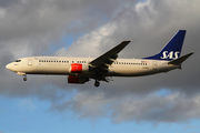 SAS - Scandinavian Airlines Boeing 737-883 (LN-RPR) at  London - Heathrow, United Kingdom
