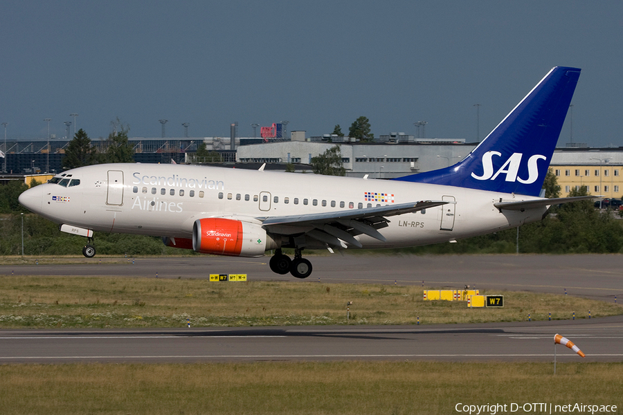SAS - Scandinavian Airlines Boeing 737-683 (LN-RPS) | Photo 267253