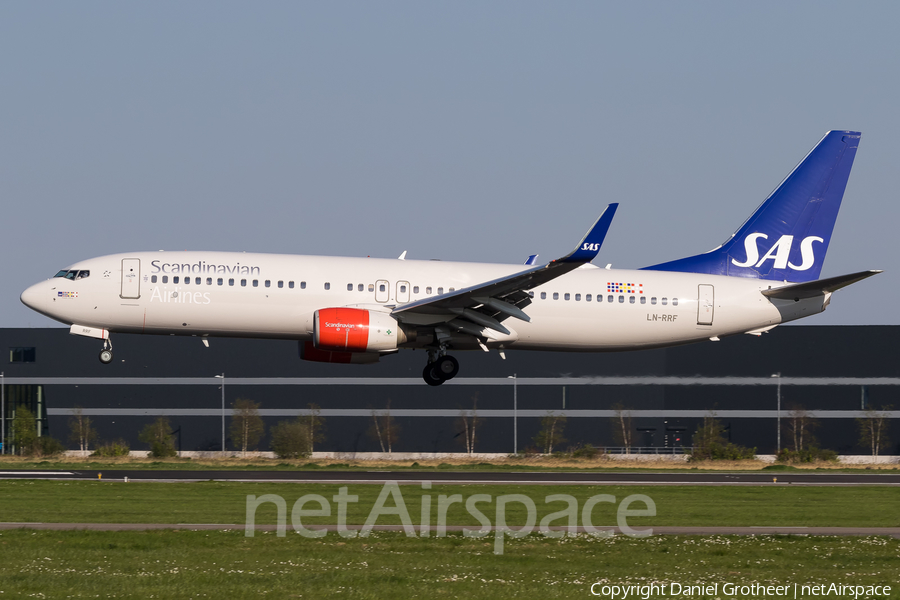 SAS - Scandinavian Airlines Boeing 737-85P (LN-RRF) | Photo 331369