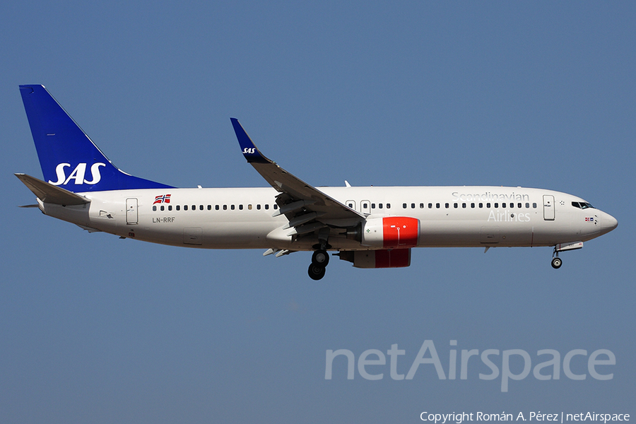 SAS - Scandinavian Airlines Boeing 737-85P (LN-RRF) | Photo 282288