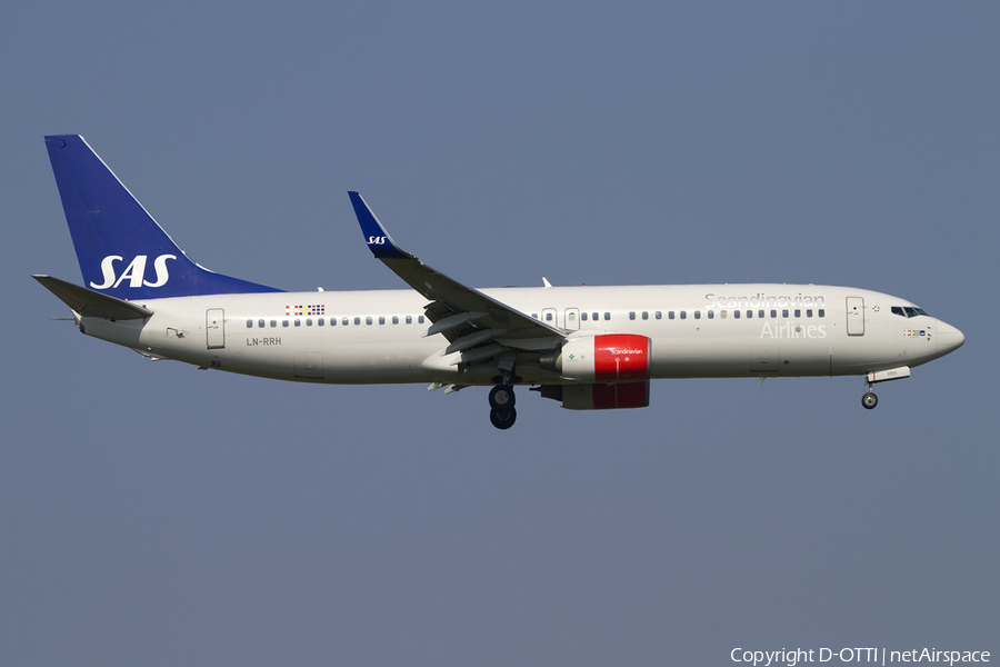 SAS - Scandinavian Airlines Boeing 737-883 (LN-RRH) | Photo 436023