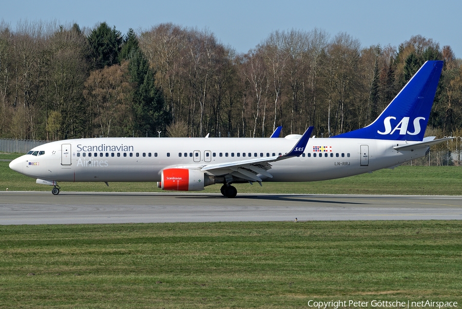 SAS - Scandinavian Airlines Boeing 737-883 (LN-RRJ) | Photo 308539