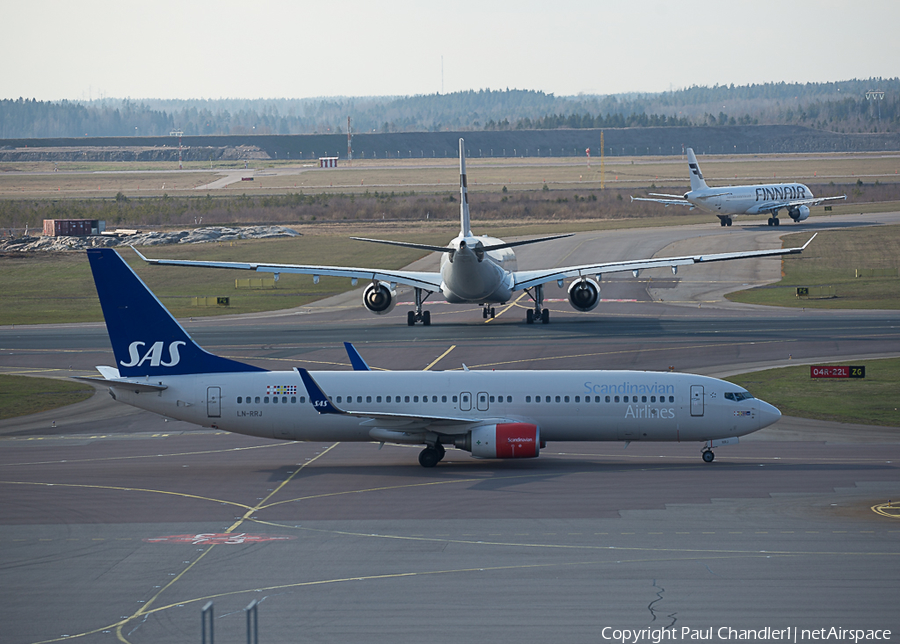 SAS - Scandinavian Airlines Boeing 737-883 (LN-RRJ) | Photo 106849