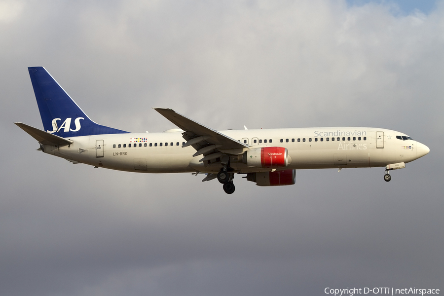 SAS - Scandinavian Airlines Boeing 737-883 (LN-RRK) | Photo 415732