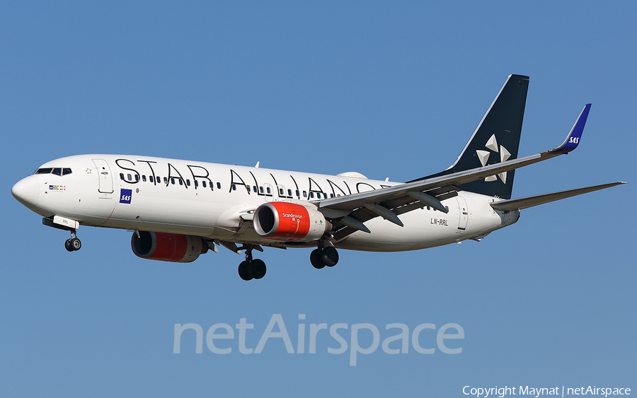 SAS - Scandinavian Airlines Boeing 737-883 (LN-RRL) | Photo 267067