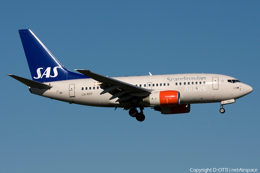 SAS - Scandinavian Airlines Boeing 737-683 (LN-RRP) | Photo 267073
