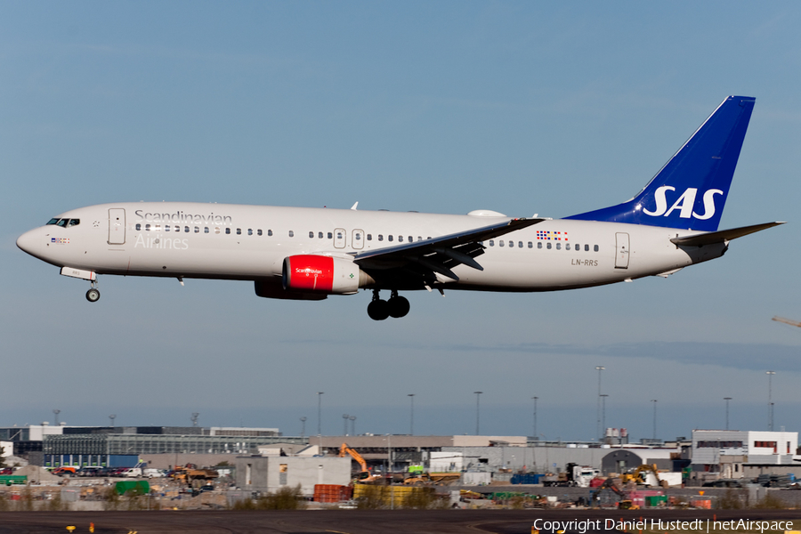 SAS - Scandinavian Airlines Boeing 737-883 (LN-RRS) | Photo 422218