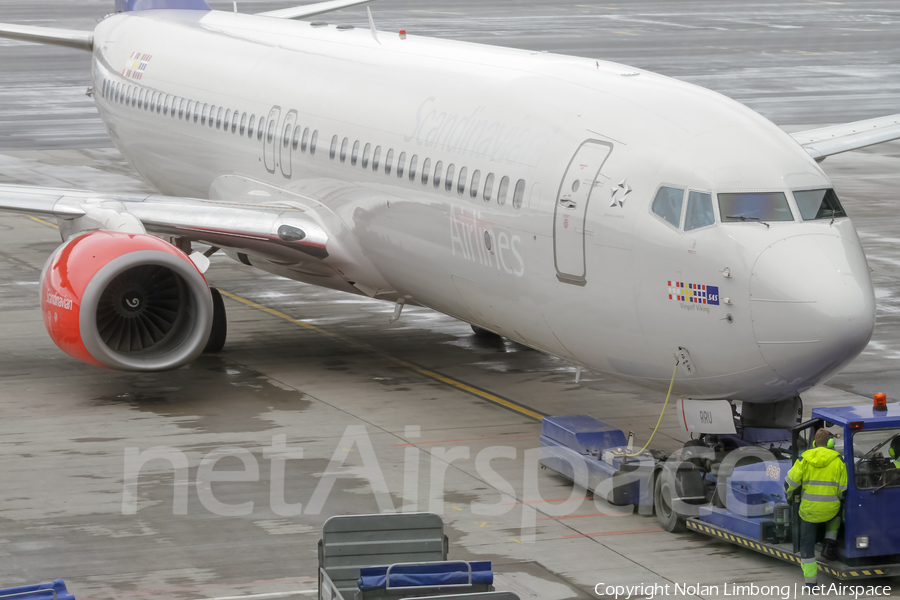 SAS - Scandinavian Airlines Boeing 737-883 (LN-RRU) | Photo 371632