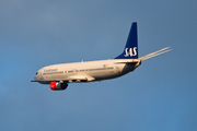 SAS - Scandinavian Airlines Boeing 737-883 (LN-RRU) at  London - Heathrow, United Kingdom