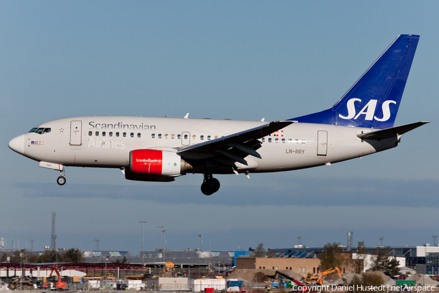 SAS - Scandinavian Airlines Boeing 737-683 (LN-RRY) | Photo 422222