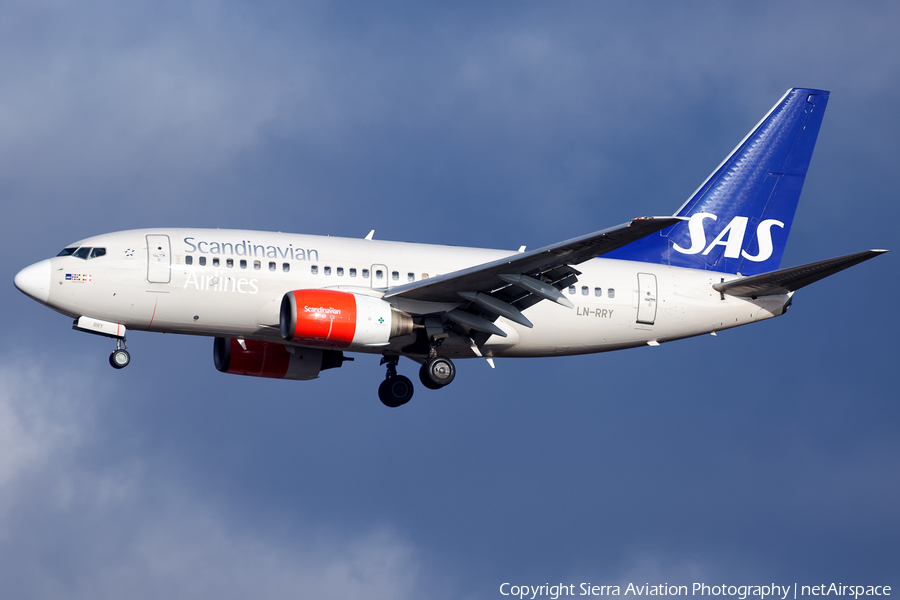 SAS - Scandinavian Airlines Boeing 737-683 (LN-RRY) | Photo 324564