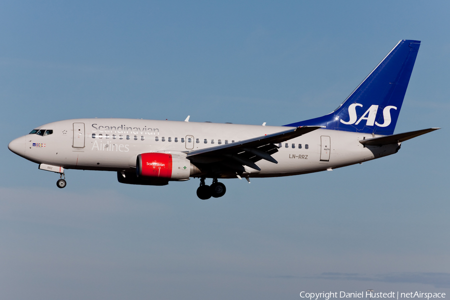 SAS - Scandinavian Airlines Boeing 737-683 (LN-RRZ) | Photo 422220