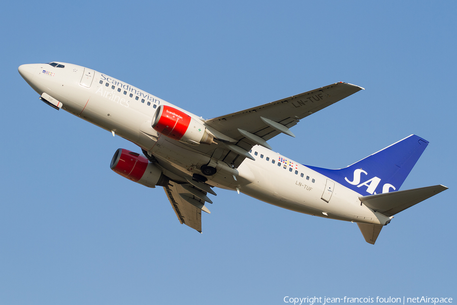 SAS - Scandinavian Airlines Boeing 737-705 (LN-TUF) | Photo 428757