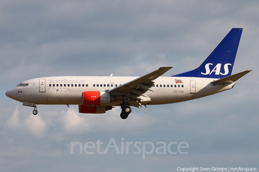 SAS - Scandinavian Airlines Boeing 737-705 (LN-TUH) | Photo 11979