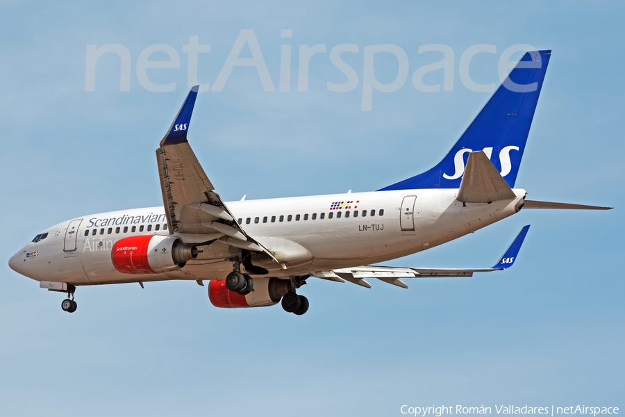 SAS - Scandinavian Airlines Boeing 737-705 (LN-TUJ) | Photo 337143