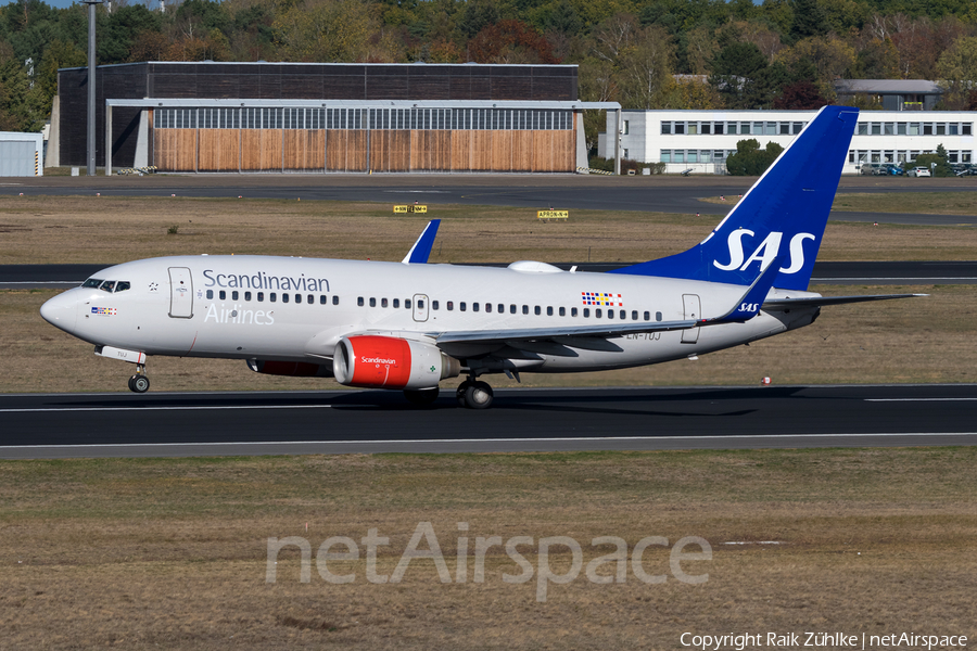 SAS - Scandinavian Airlines Boeing 737-705 (LN-TUJ) | Photo 272594