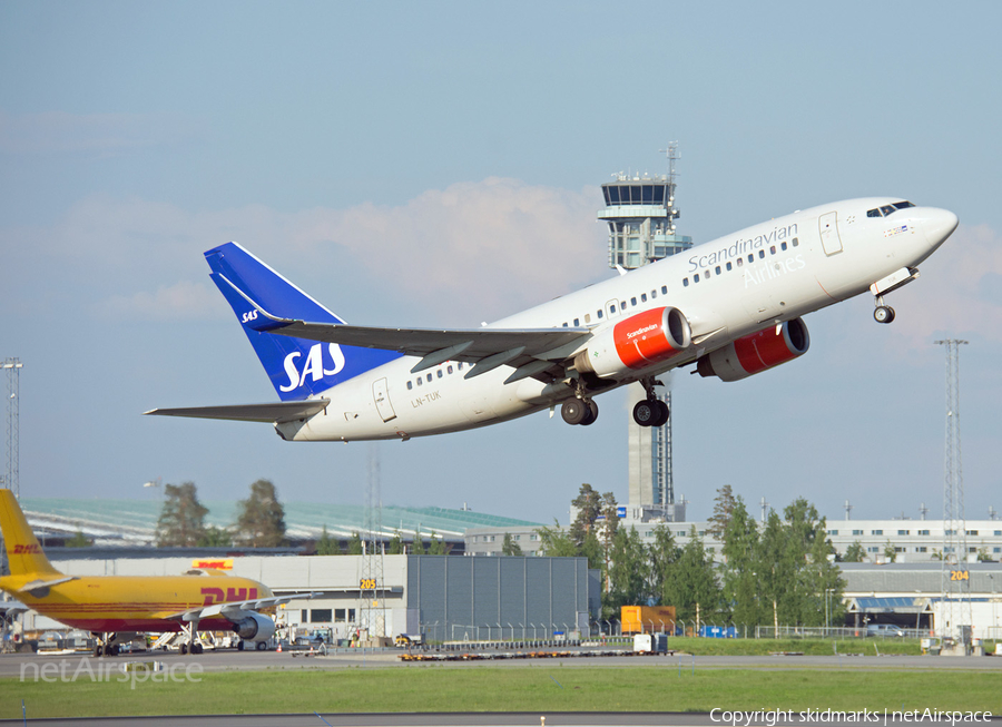 SAS - Scandinavian Airlines Boeing 737-705 (LN-TUK) | Photo 110408