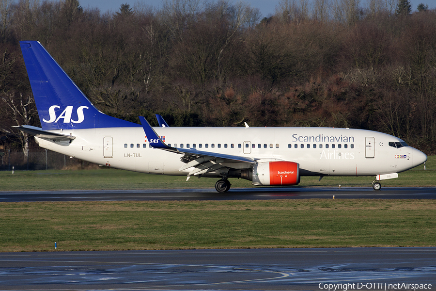 SAS - Scandinavian Airlines Boeing 737-705 (LN-TUL) | Photo 472177
