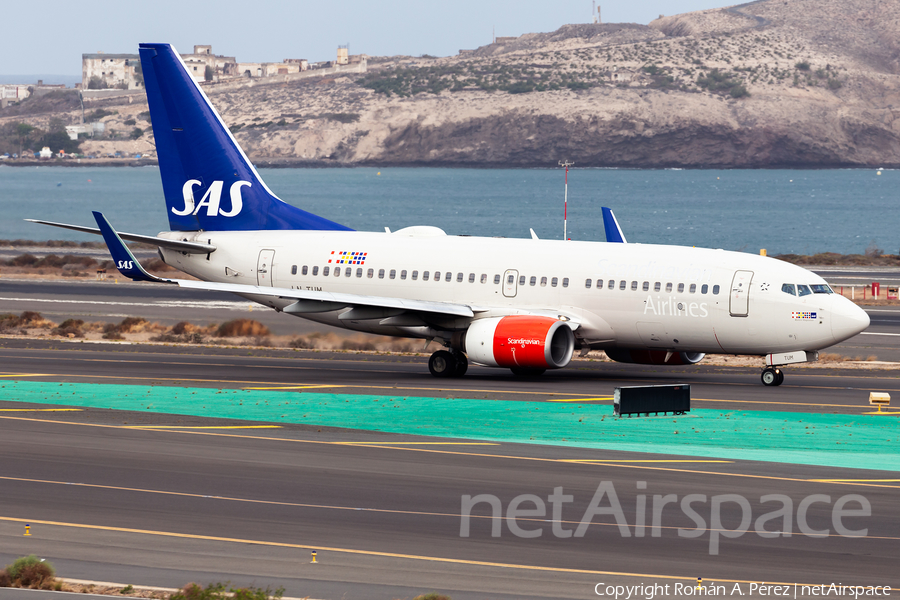 SAS - Scandinavian Airlines Boeing 737-705 (LN-TUM) | Photo 379320