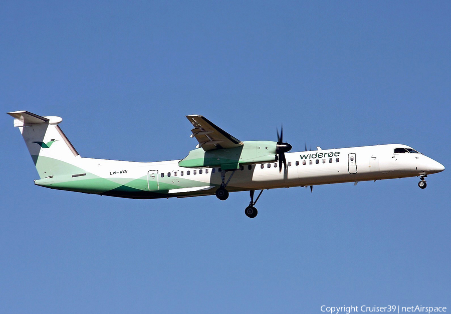 Widerøe Bombardier DHC-8-402Q (LN-WDI) | Photo 129613