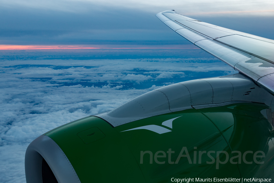 Widerøe Embraer ERJ-190E2 (ERJ-190-300STD) (LN-WEC) | Photo 259436