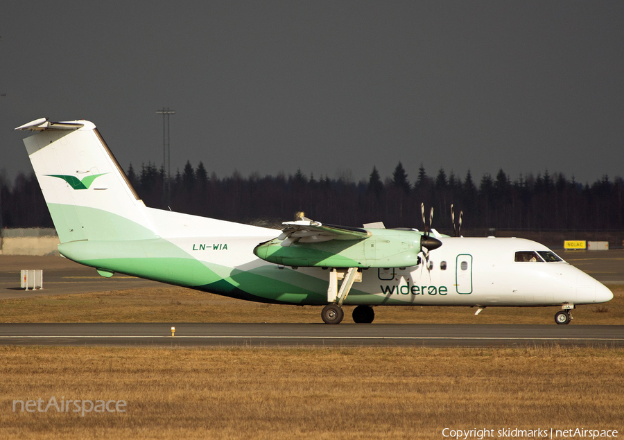Widerøe de Havilland Canada DHC-8-103B (LN-WIA) | Photo 105606