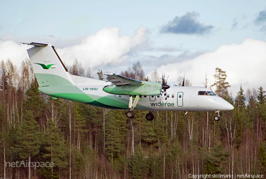Widerøe de Havilland Canada DHC-8-103 (LN-WIU) | Photo 241021