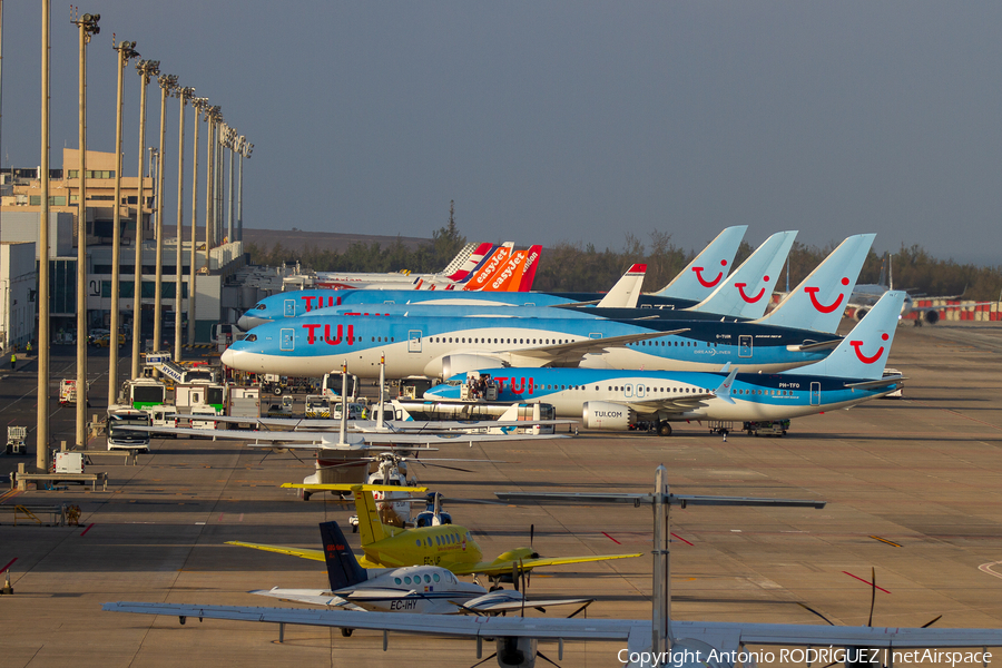 Aviation photo 476221