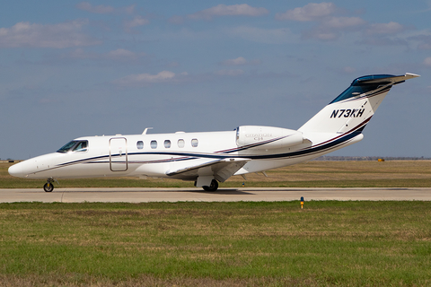 (Private) Cessna 525C Citation CJ4 (N73KH) at  Laredo International, United States