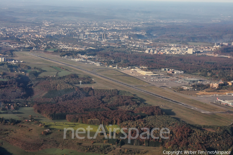 Aviation photo 130313