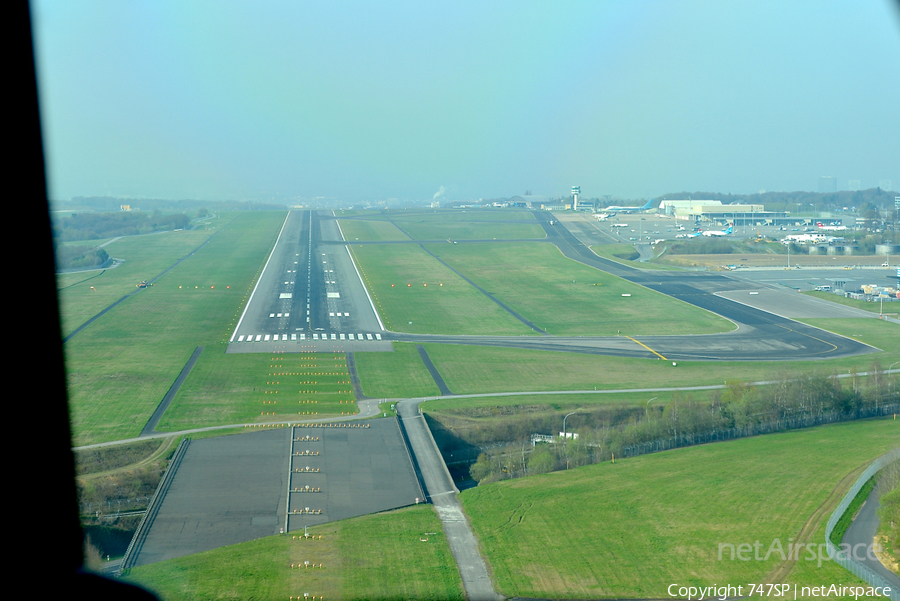 Aviation photo 44320