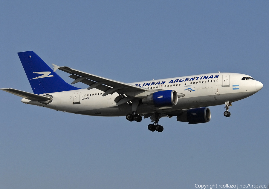 Aerolineas Argentinas Airbus A310-325(ET) (LV-AIV) | Photo 447931