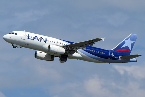 LAN Argentina Airbus A320-233 (LV-BET) at  Sao Paulo - Guarulhos - Andre Franco Montoro (Cumbica), Brazil