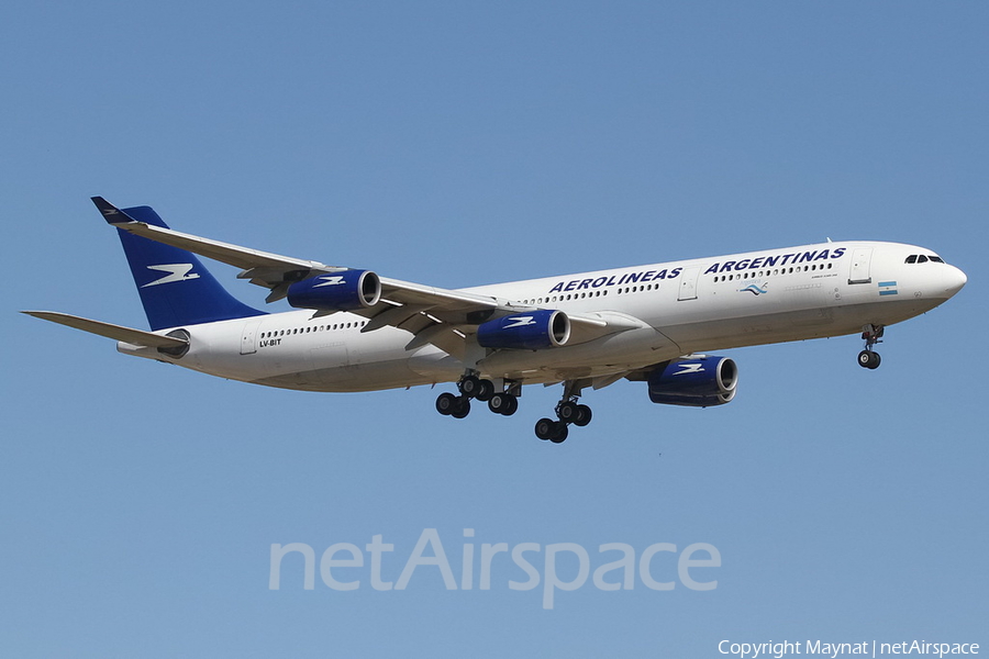 Aerolineas Argentinas Airbus A340-313 (LV-BIT) | Photo 133294