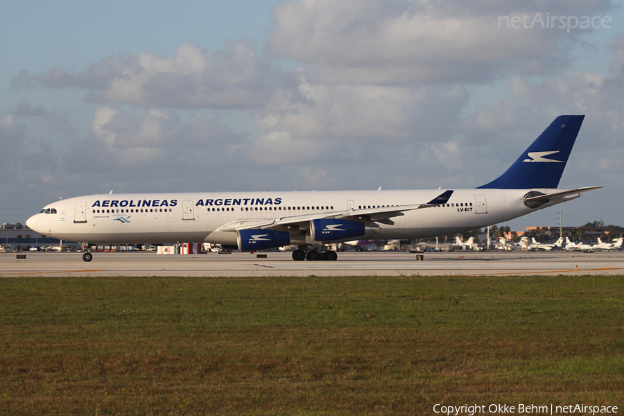 Aerolineas Argentinas Airbus A340-313 (LV-BIT) | Photo 36630